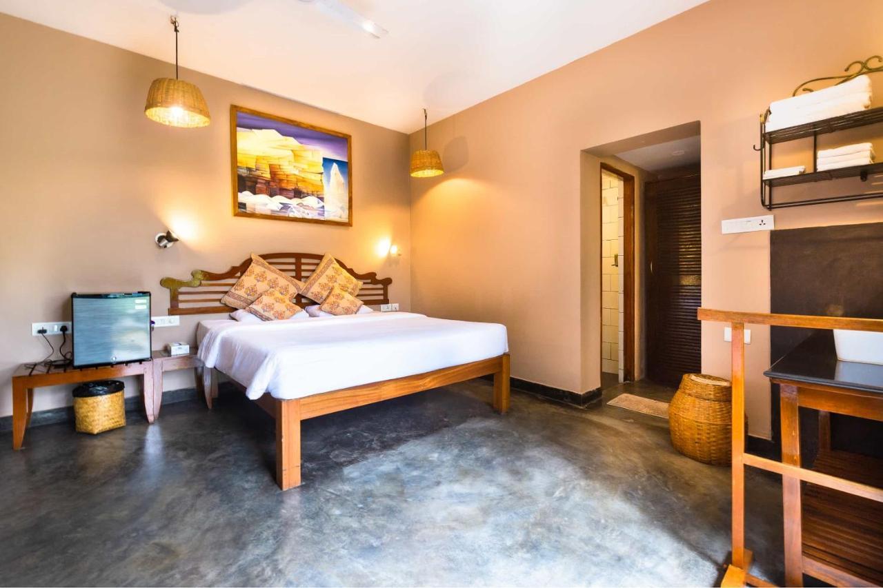 Fiesta Beach Resort Baga Εξωτερικό φωτογραφία