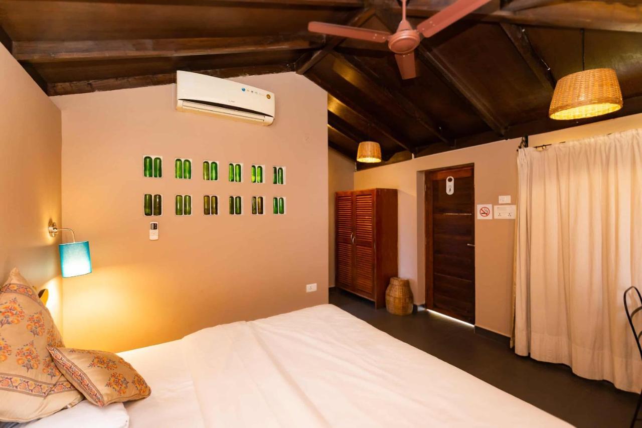 Fiesta Beach Resort Baga Εξωτερικό φωτογραφία