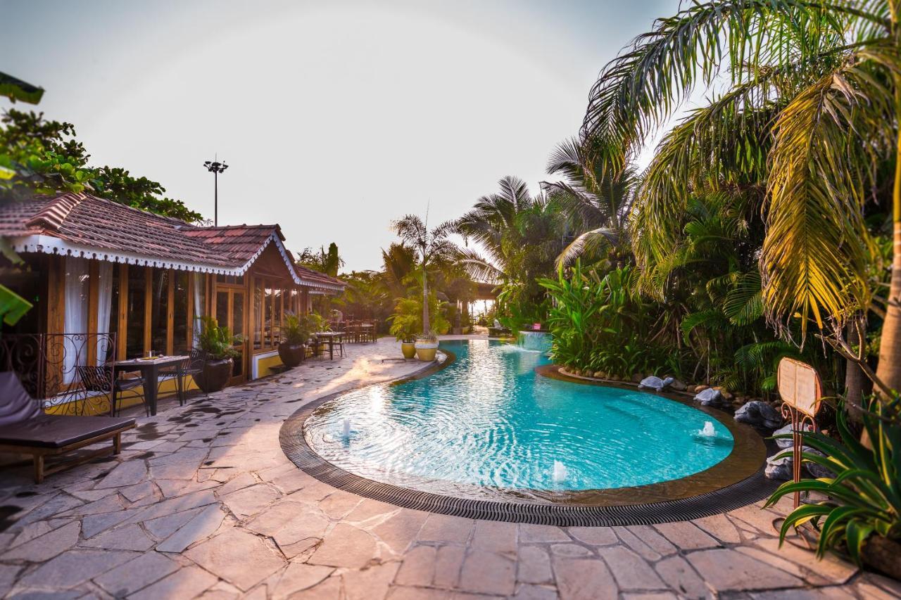 Fiesta Beach Resort Baga Εξωτερικό φωτογραφία